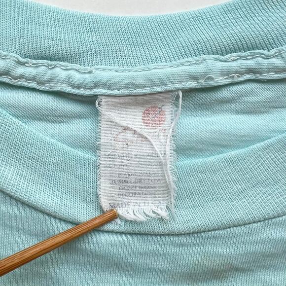 Vintage Land Shark Vacation Beach TShirt Single Stitch Summer 80s Blue Soft Thin - Picture 2 of 12